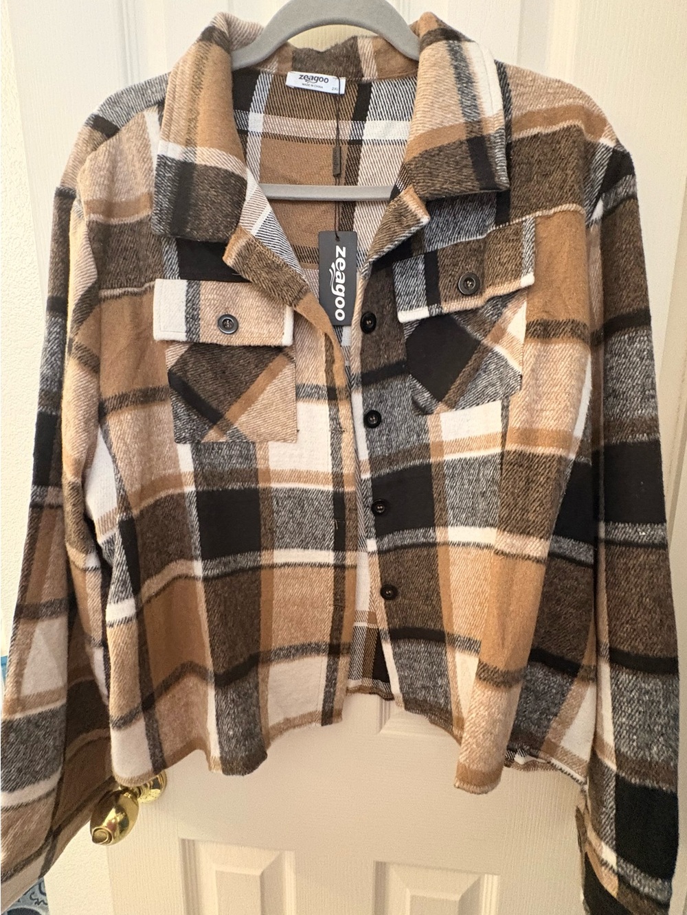 Zeagoo Plaid Utility Shacket in Tan, Black & Cream